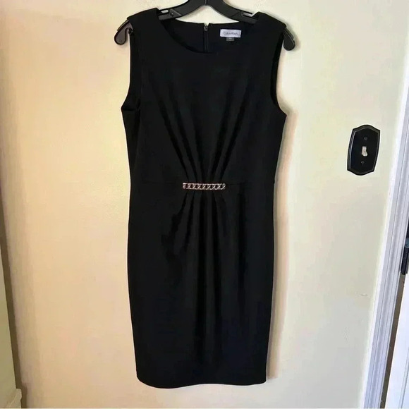 Calvin Klein Dresses & Skirts - Calvin Klein Black Sheath Dress with Gold Broach